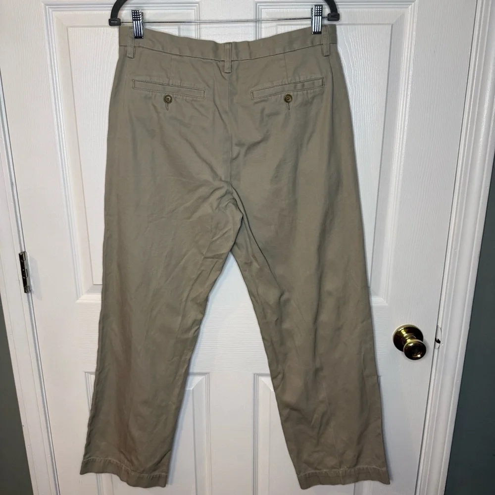 Banana Republic Tan Chinos Versatile 100% Cotton Size 32 Waist 30 Length GUC